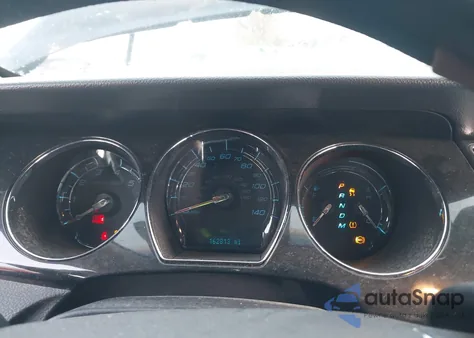 2010 Ford Taurus Limited z USA, uszkodzony, nr VIN 1FAHP2JW0AG112504